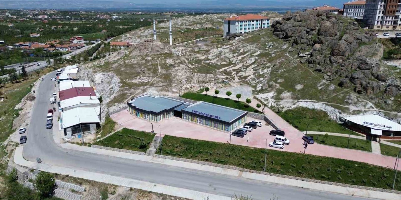 Gelinciktepe Kadın Yaşam Merkezi’nde kurslar başladı