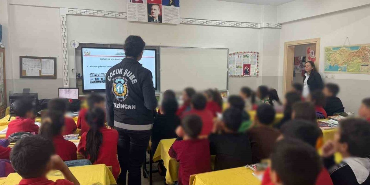 Erzincan’da çocuk polisi bilgilendiriyor