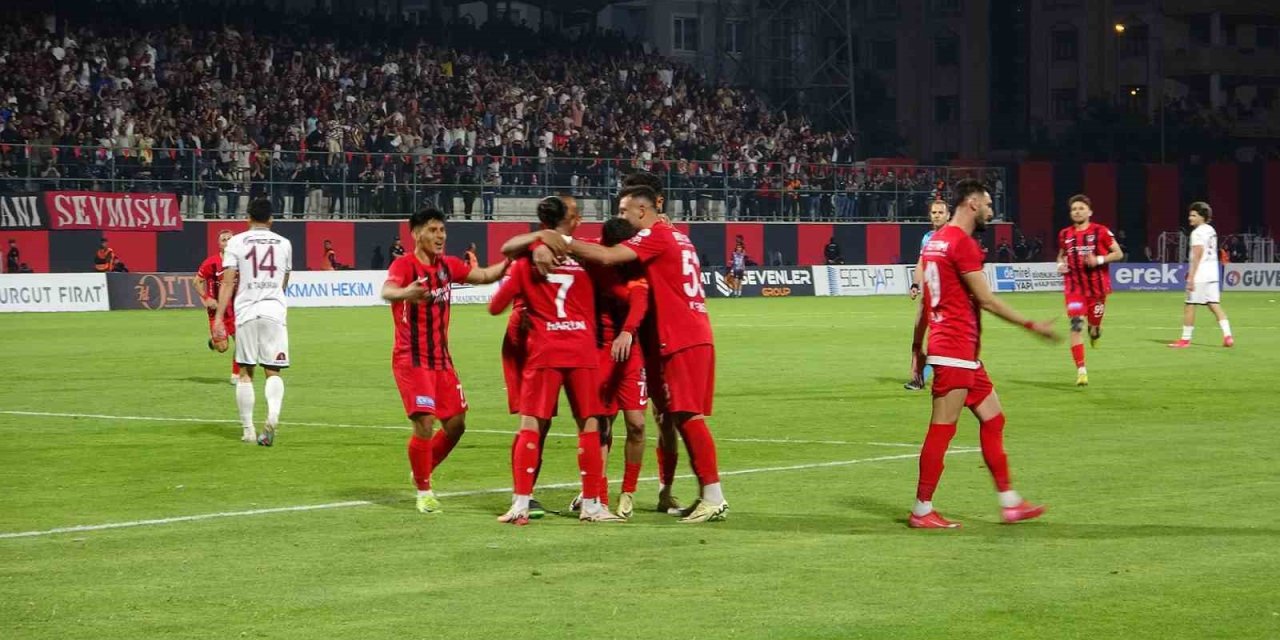 TFF 2. Lig: Vanspor FK: 4 - Elazığspor: 1