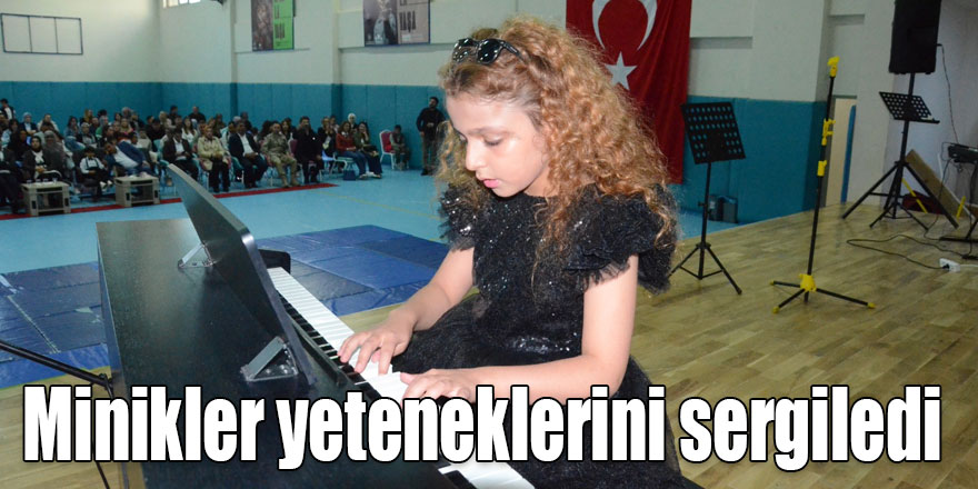 Sarıkamış’ta minikler yeteneklerini sergiledi
