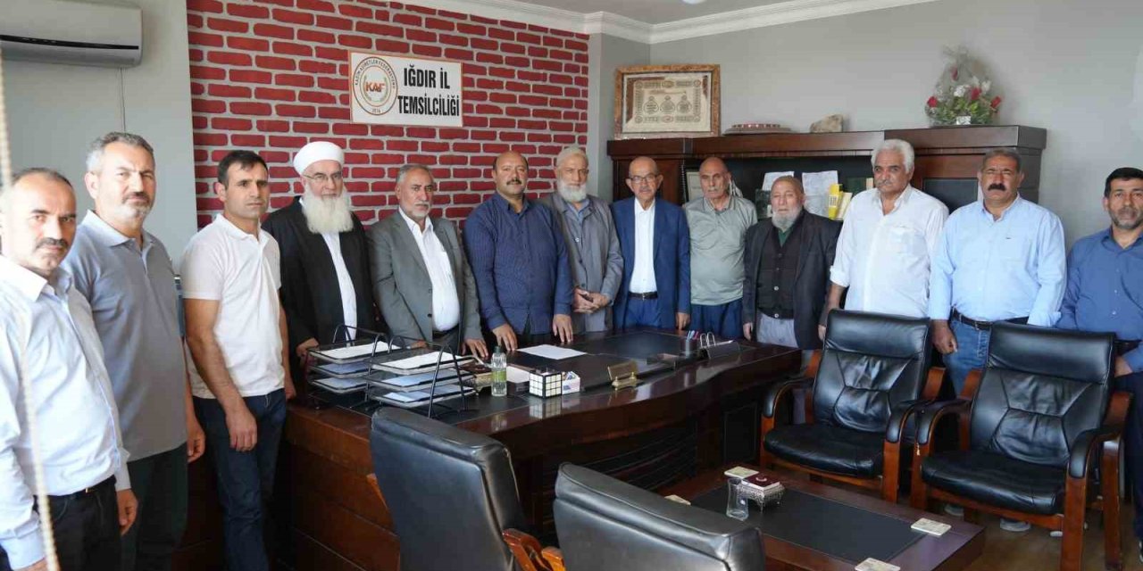 Iğdır’da aşiret ve kanaat önderleri başlık ve süt parasının kaldırılması için açıklama yaptı
