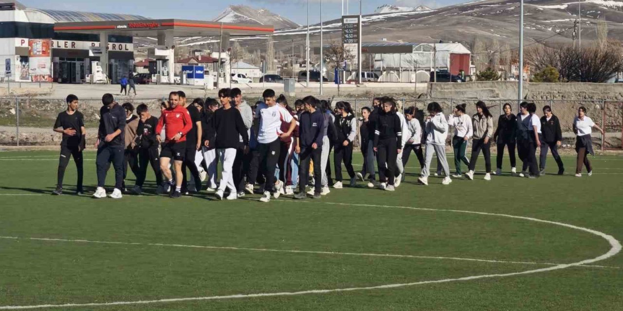 Diyadin’de öğrenciler PMYO hazırlıklarına başladı