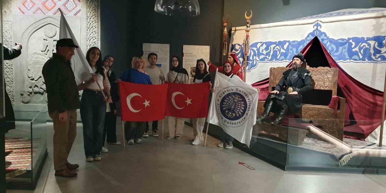 Turizm Fakültesi öğrencileri Erzurum Müzesine hayran kaldı