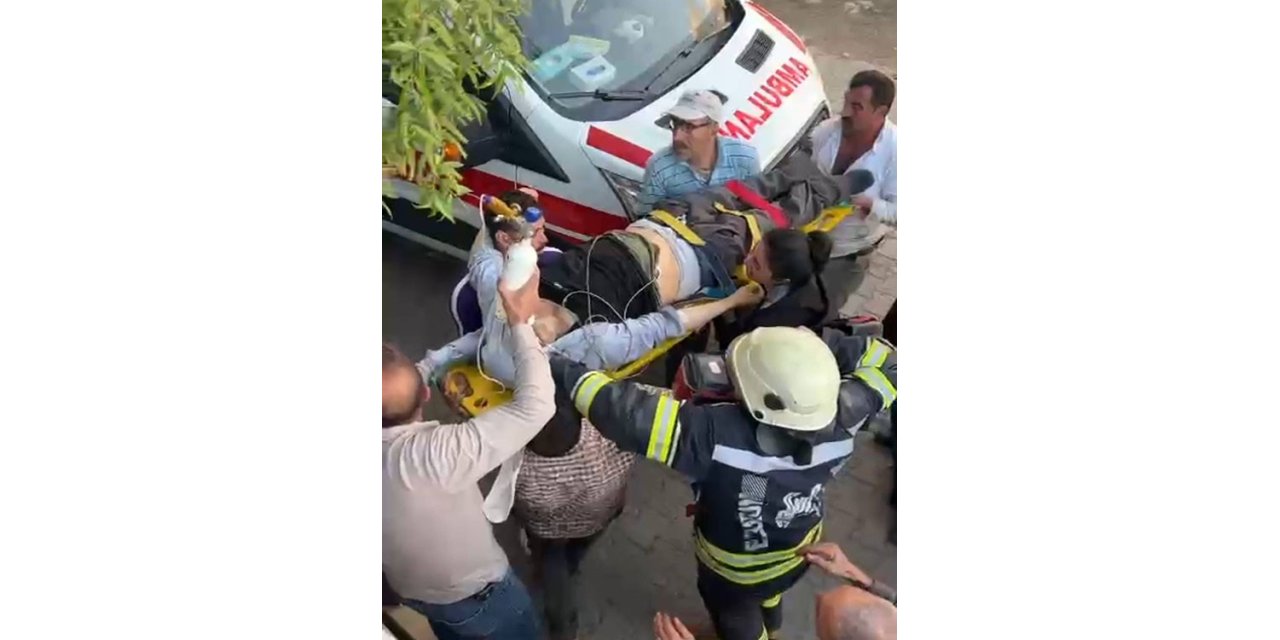 Çatıda fenalaşan adamın imdadına itfaiye koştu