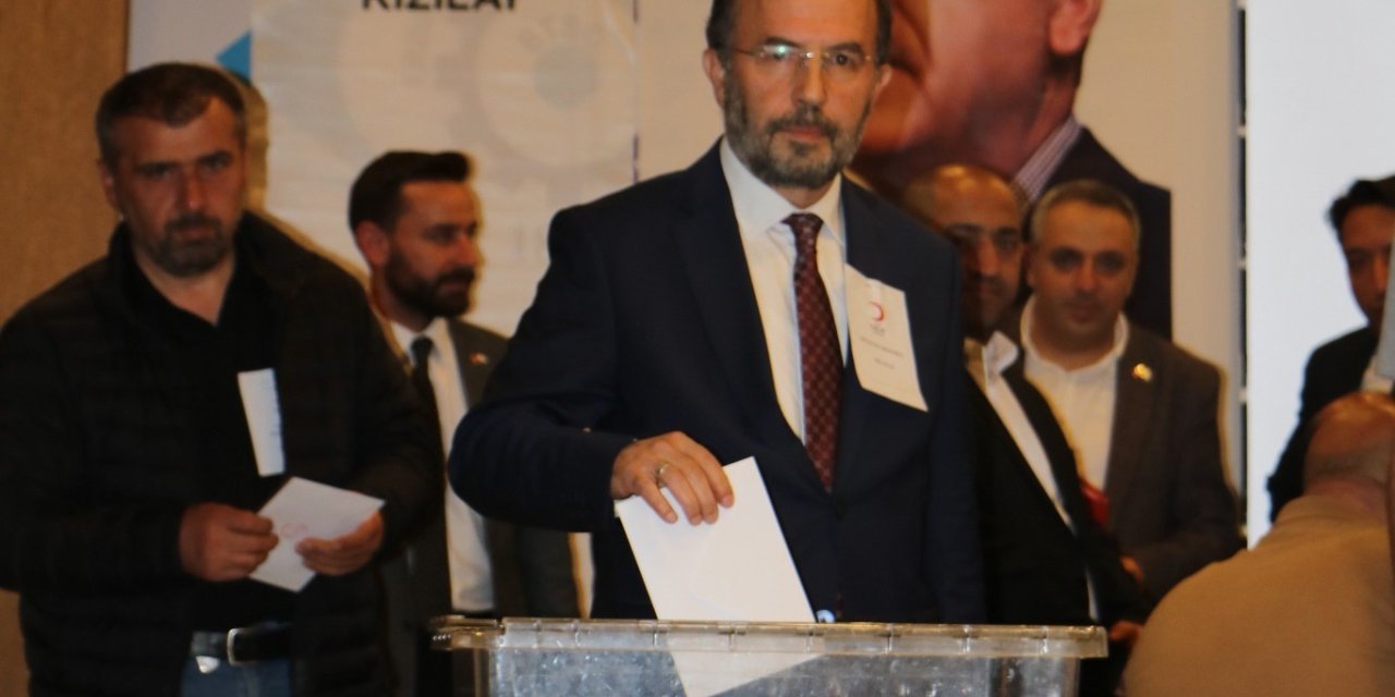 Kızılay’da Hüseyin Pekmez dönemi