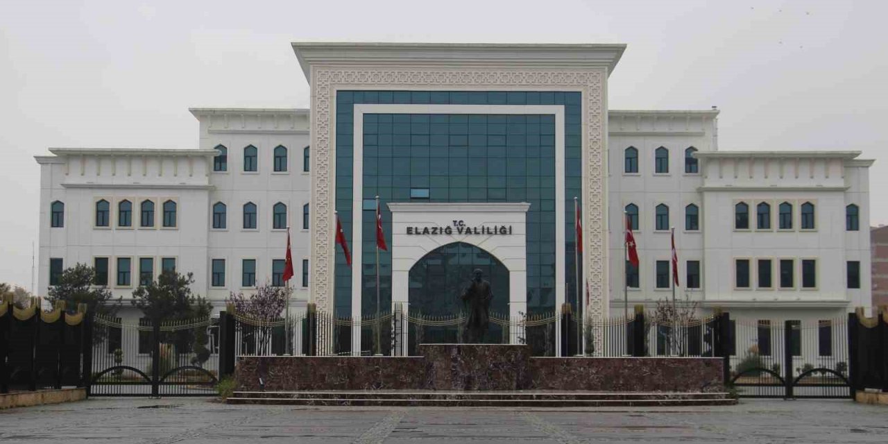 Elazığ’da 2 vali yardımcısı ve 9 kaymakam değişti