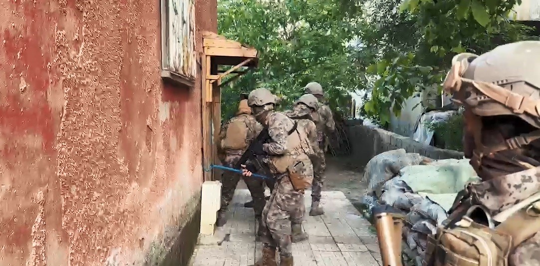 Bitlis’te 6 uyuşturucu satıcısı tutuklandı