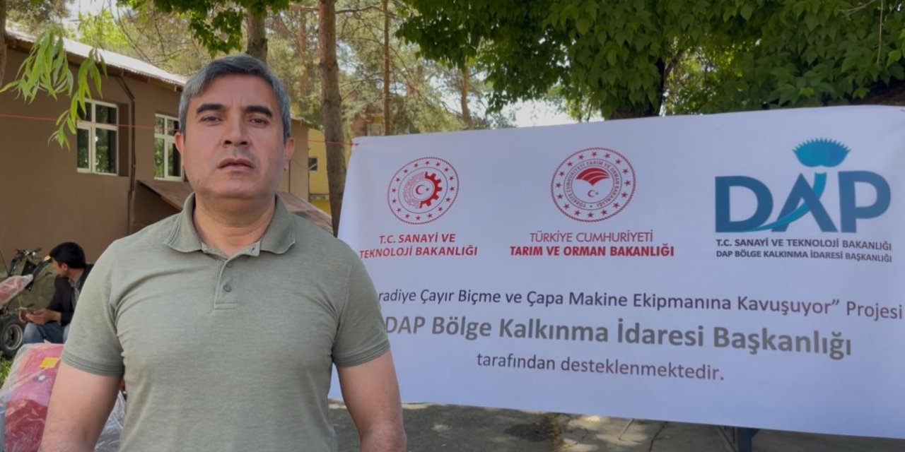 Muradiye’de DAP destekli tarım aletleri çiftçilere dağıtıldı