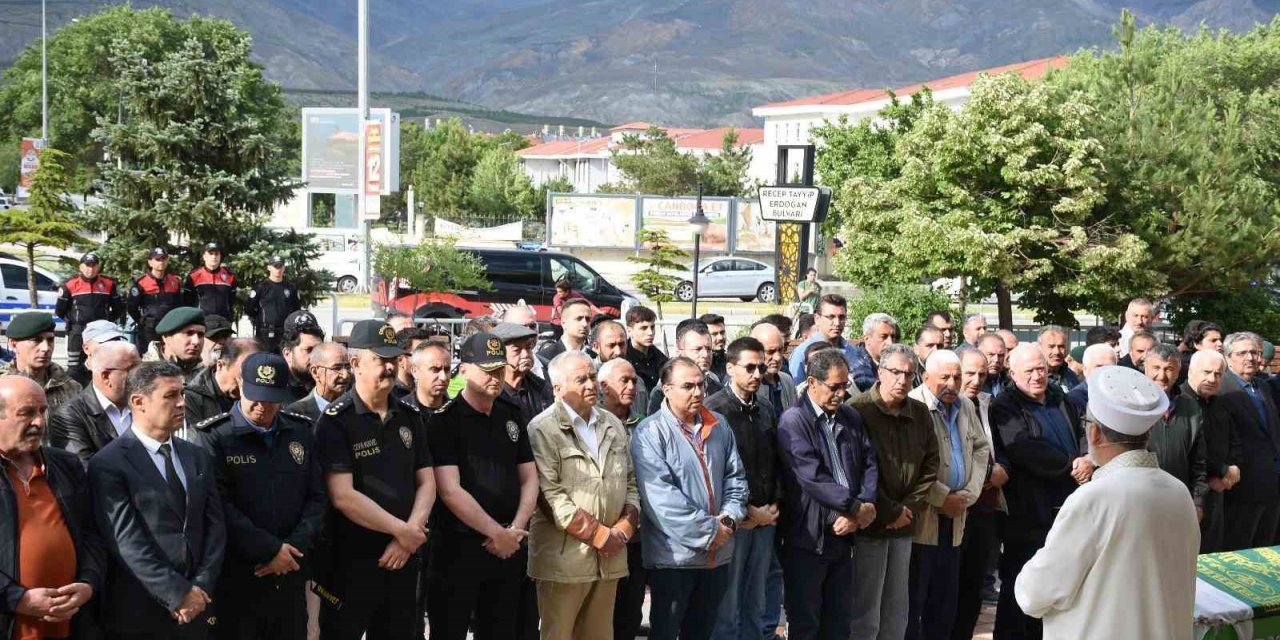 Erzincan Emniyet Müdürünün acı günü