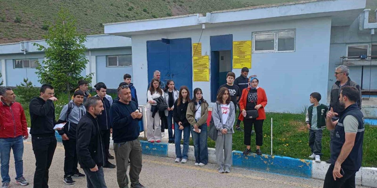 Suyun hikayesini yerinde gördüler