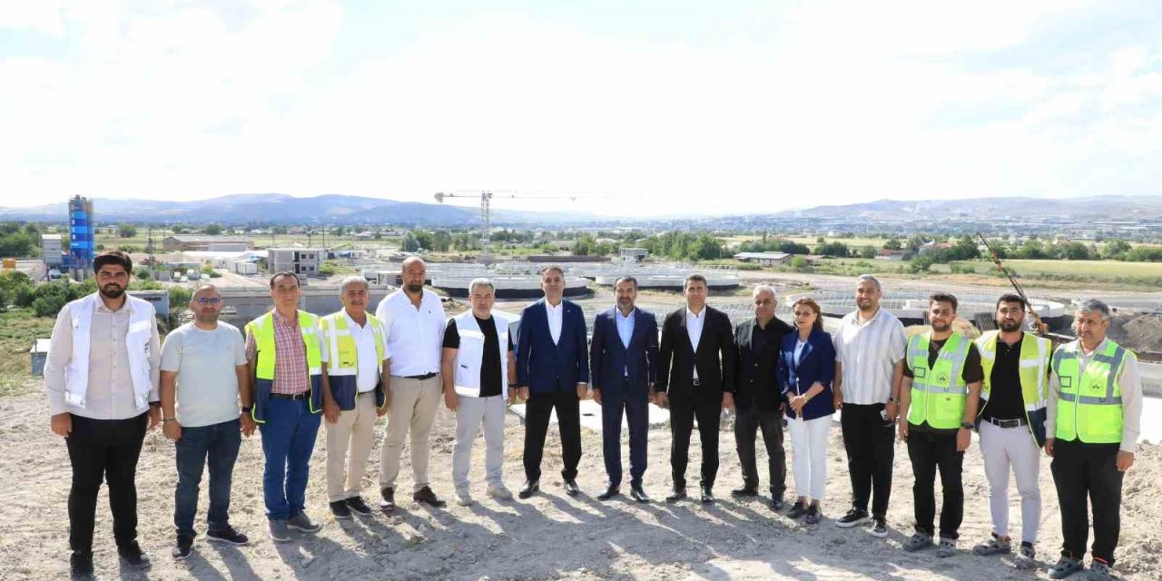 Başkan Şerifoğulları, İleri Biyolojik Atık Su Arıtma Tesisi’nde incelemelerde bulundu