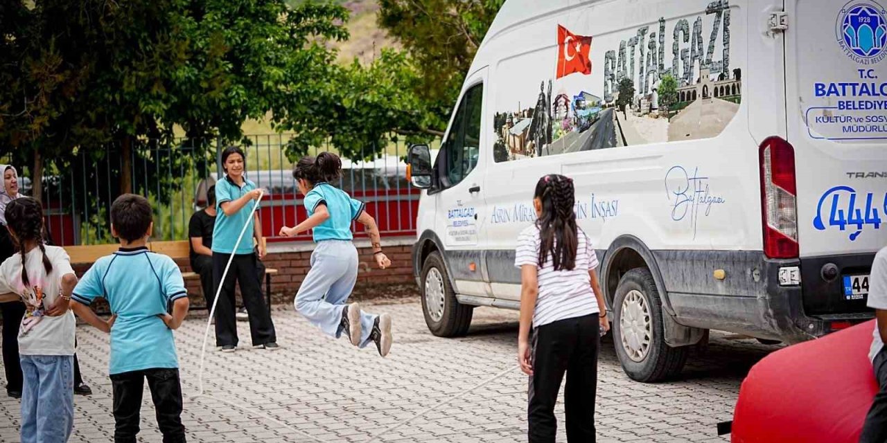 Battalgazi’de aile yılı şenlikleri coşkuyla sürüyor