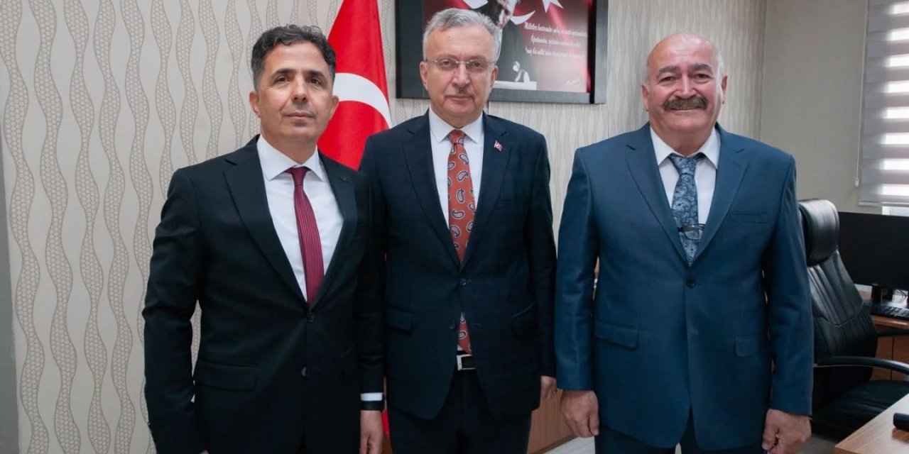 Eğitim Fakültesi Dekanlığına Prof. Dr. Kayalar atandı