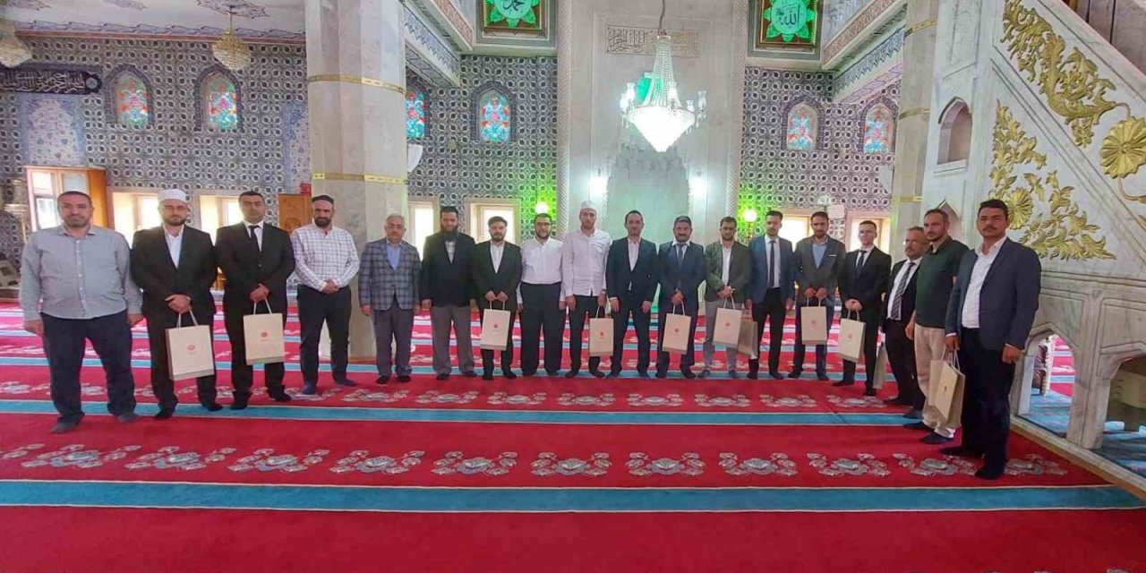 "Etkili Hutbe Sunumu" için yarıştılar