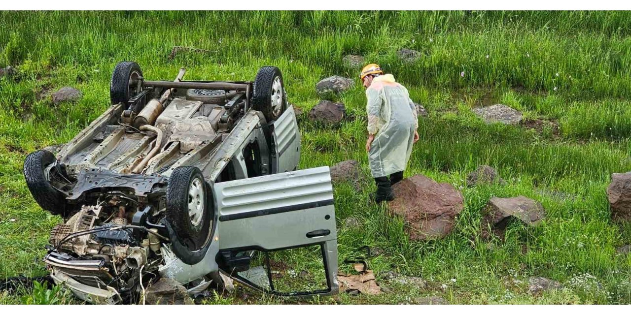 Varto’da tır ile hafif ticari araç çarpıştı: 1 ağır yaralı
