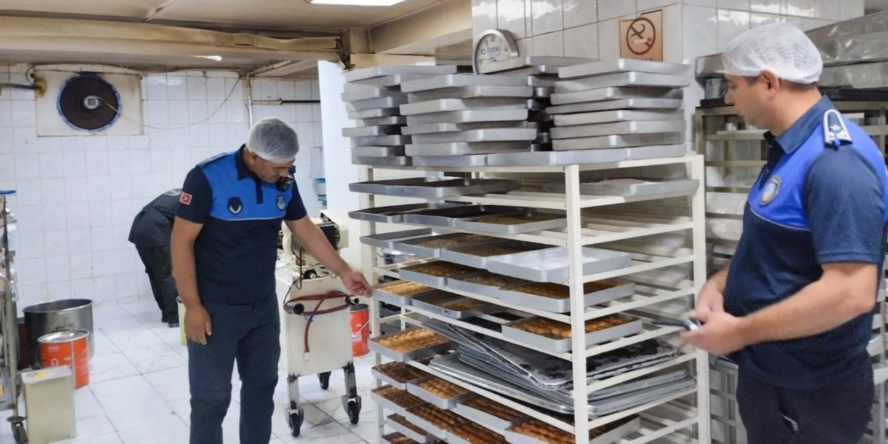 Zabıta ekipleri tatlı imalathanelerinde denetimlerini sürdürüyor