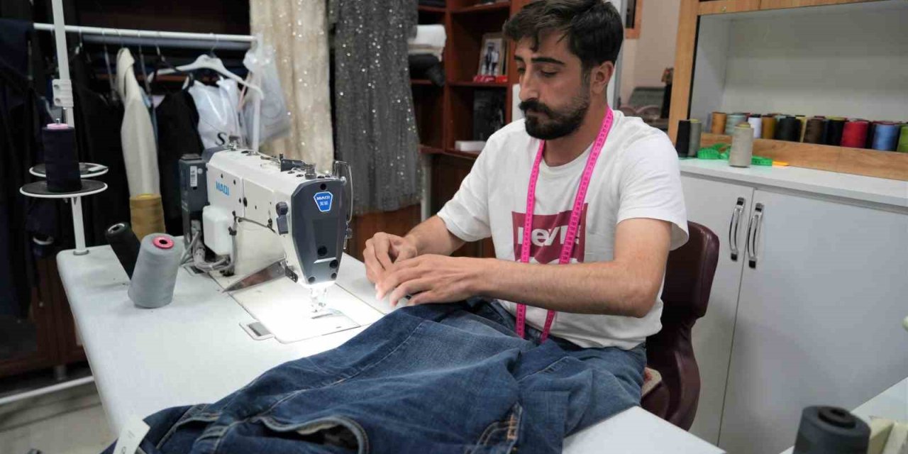 Muş’ta bayram öncesi terzilerde yoğunluk
