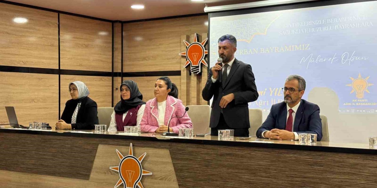 Cumhurbaşkanı Erdoğan, AK Parti Ağrı teşkilatının bayramını telefonla kutladı