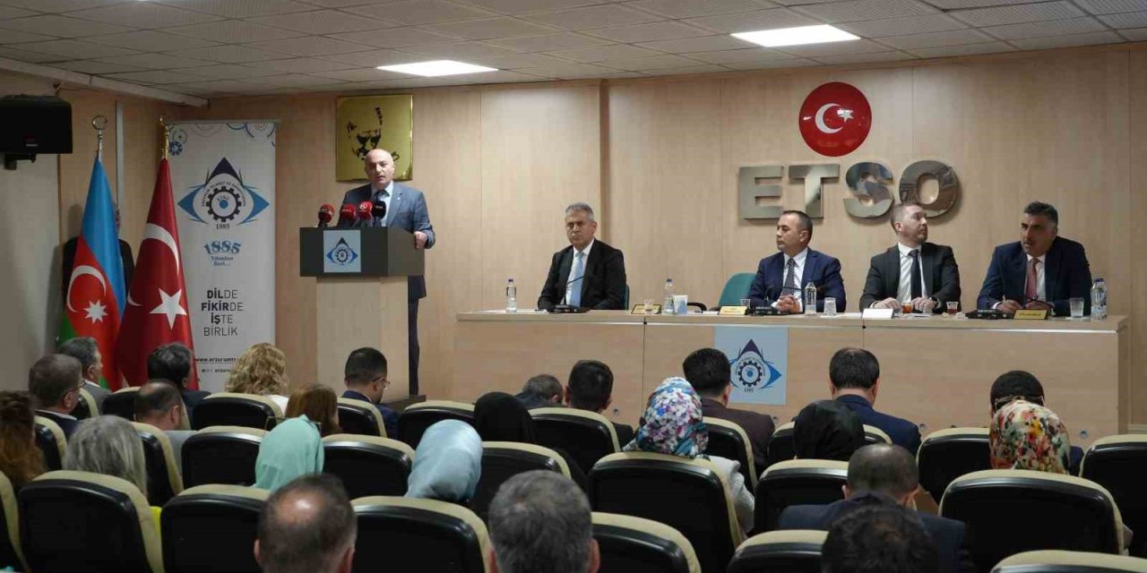 Türkiye-Azerbaycan iş dünyası Erzurum’da buluştu