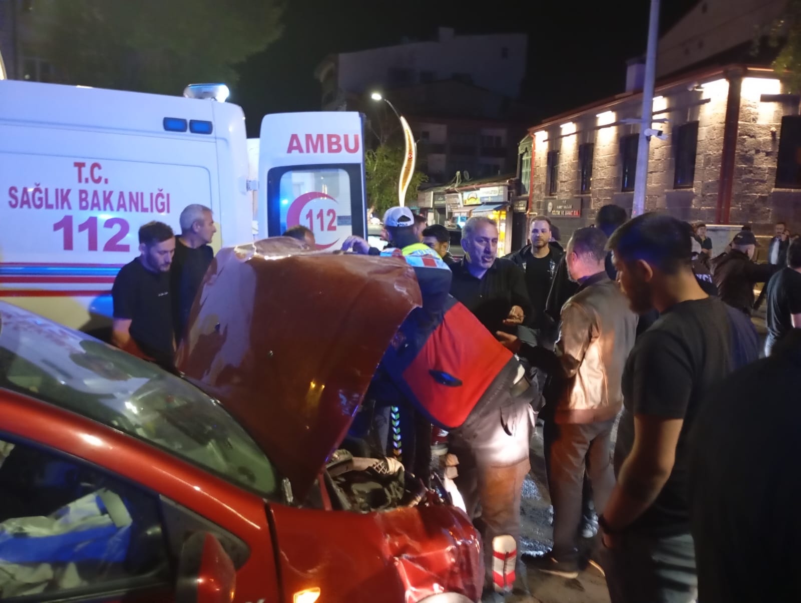 Kars’ta Zincirleme Kaza: 4 Yaralı