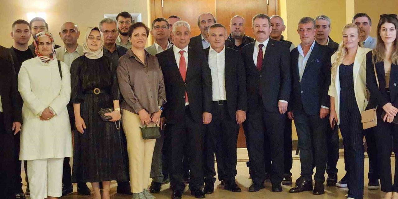 Dadaşlar Düşünce Platformu Başkanı Dr. Mücahit Güngör’den yüksek hızlı tren çağrısı