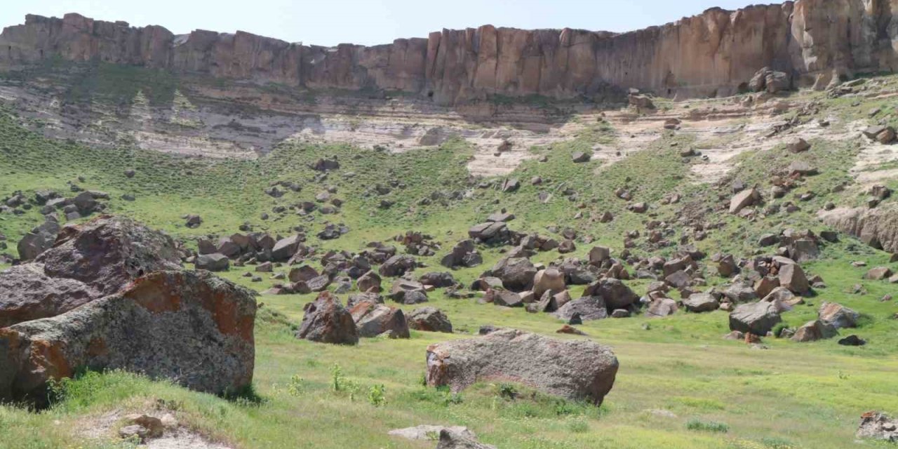 Diyadin’in kalbindeki sessizlik; Meya Mağaraları
