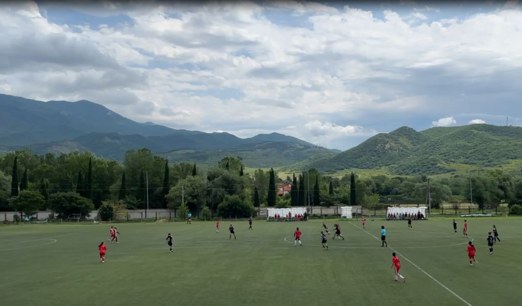 Kadın futbol takımlarından Gürcistan’da dostluk maçı