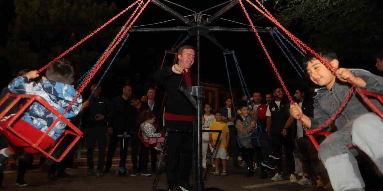 Erzincan’da Nermi Tombul Caddesi yaz akşamlarının yeni adresi olacak