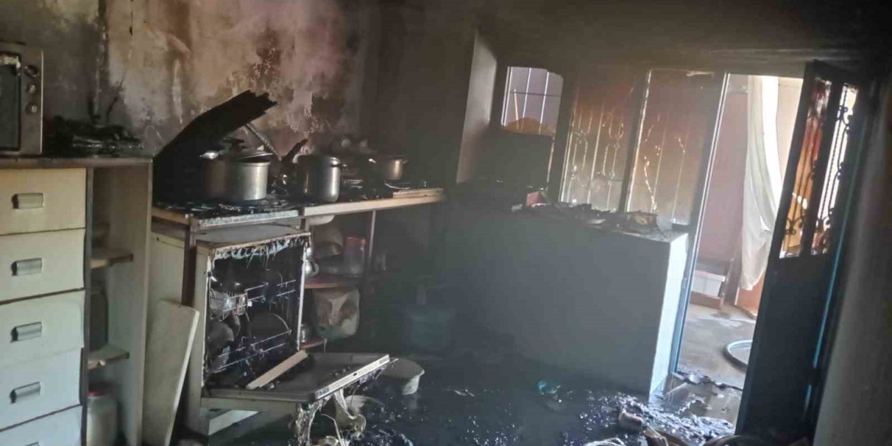 Malatya’da ev yangını