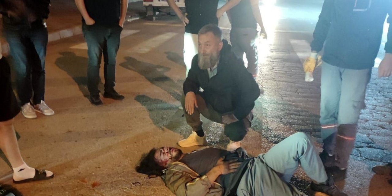 Erzincan’da motosiklet ile minibüsün çarpıştığı kazada 1 kişi yaralandı