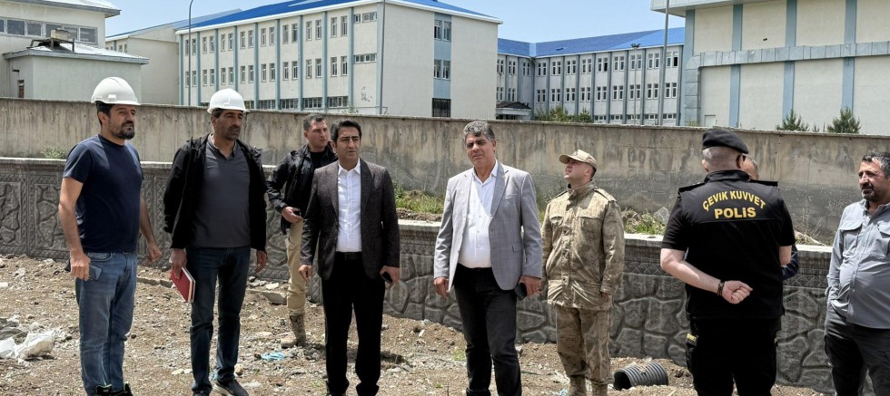 Aslantatar, Sarıkamış’taki KYK Yurdu İnşaatını Yerinde İnceledi