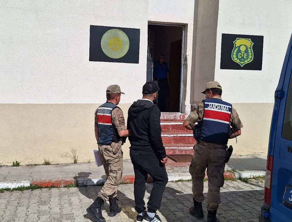 Kars’ta aranan şahıs yakalandı