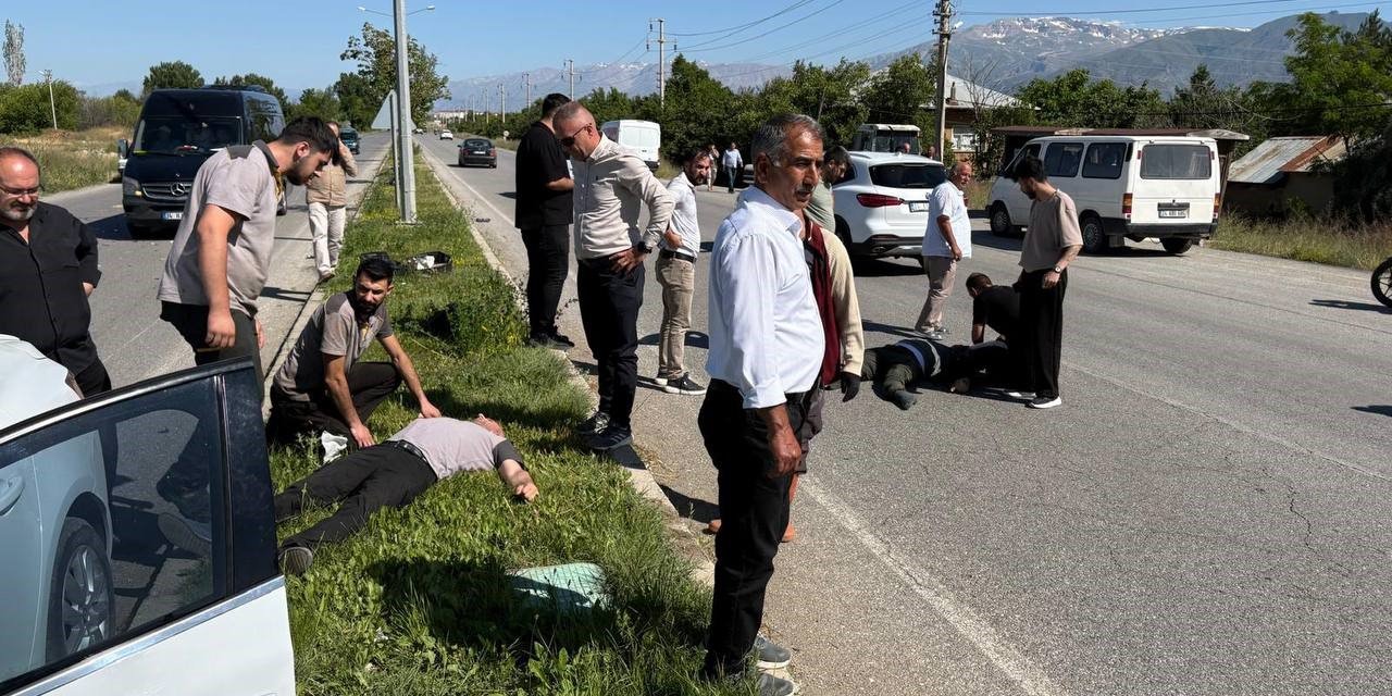 Erzincan’da otomobil ve motosiklet çarpıştı: 1 ölü, 1 yaralı