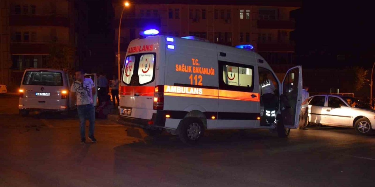 Malatya’da uykusunda camdan düşen çocuk yaralandı
