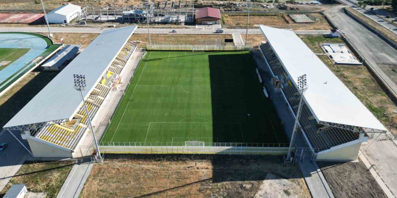 Muş Şehir Stadyumu’na yeni tribün projesi bakanlığa sunuldu