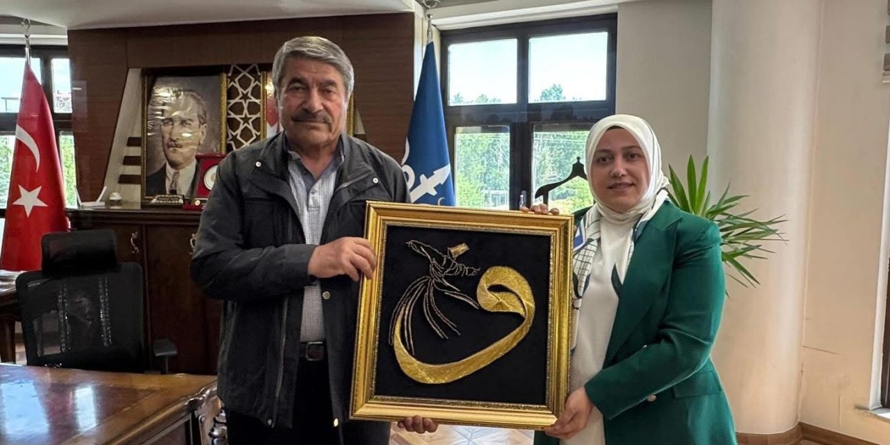 AK Parti’li kadınlardan Başkan Taşkın’a ziyaret