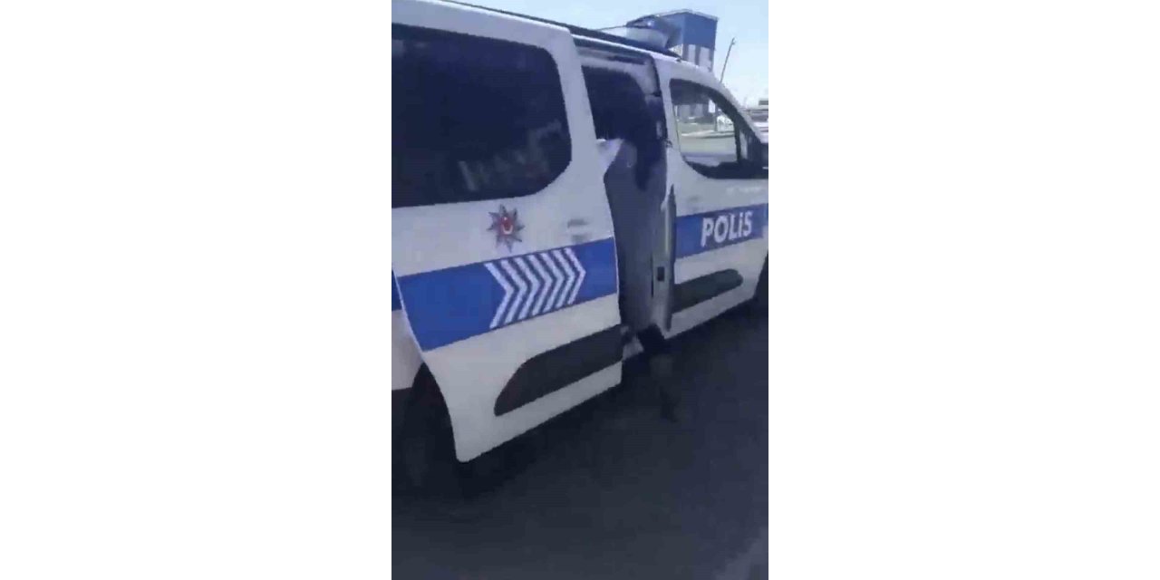 Bingöl’de kimliğini evde unutan öğrencinin imdadına polis yetişti