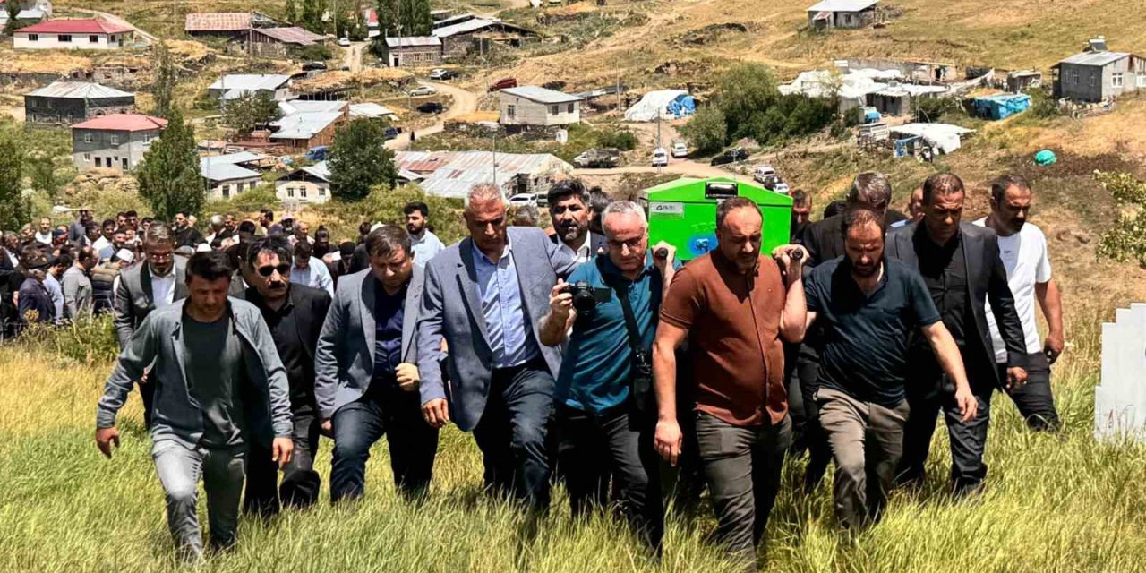 Osmanlı Ocakları ve Ocak Partisi Genel Başkanı Kadir Canpolat’a son görev