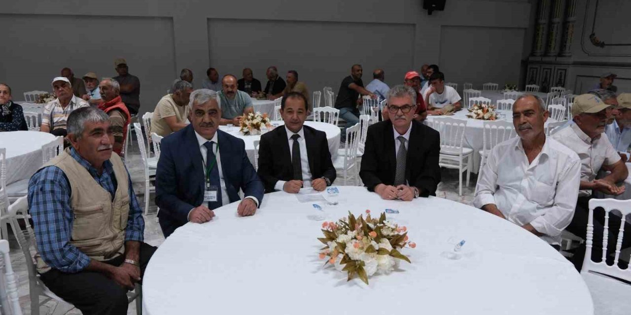 Erzincanlı pancar üreticileri kongrede buluştu