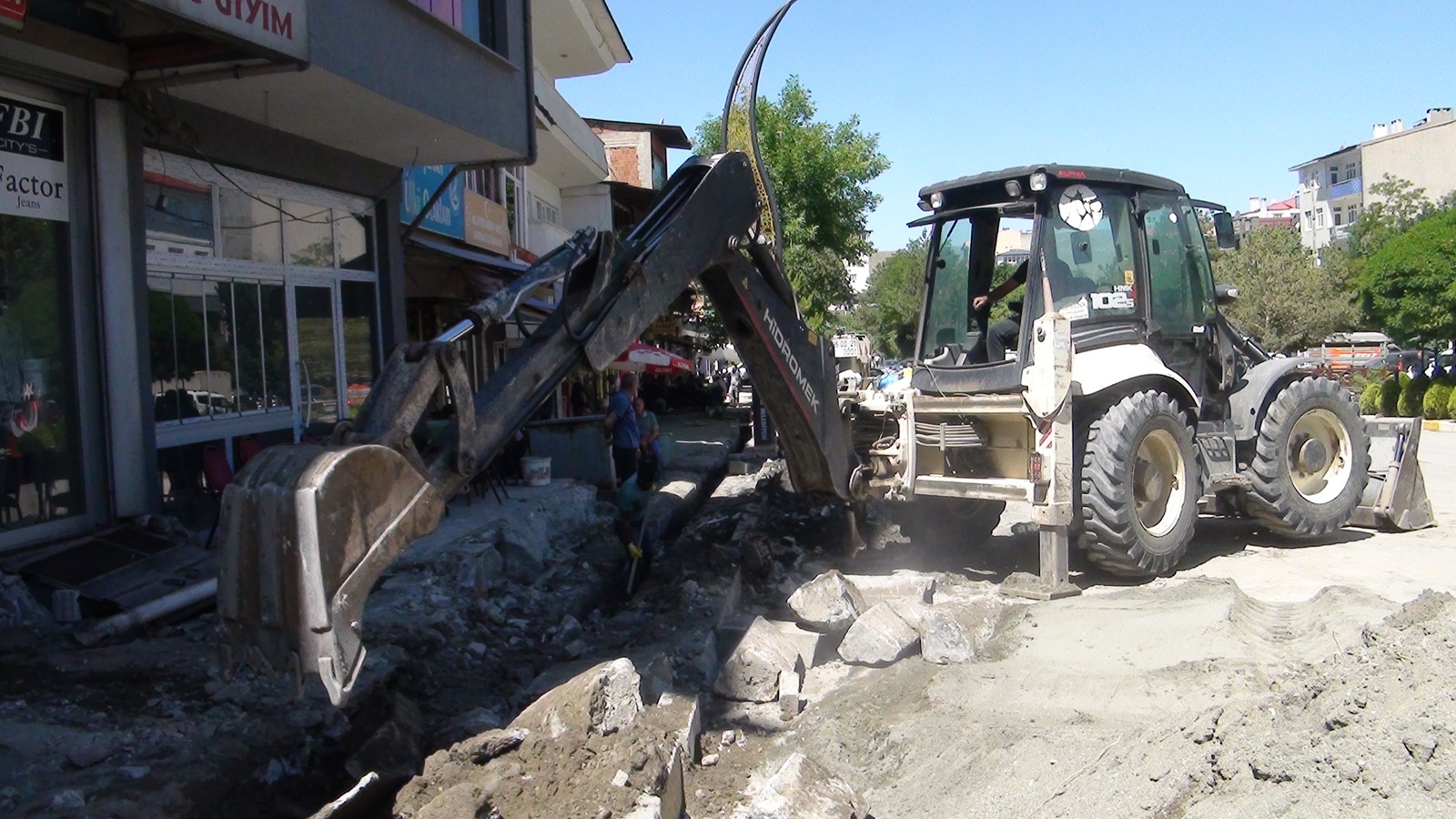 Kağızman'a  Milletvekili Adem Çalkın'dan Hizmet atağı