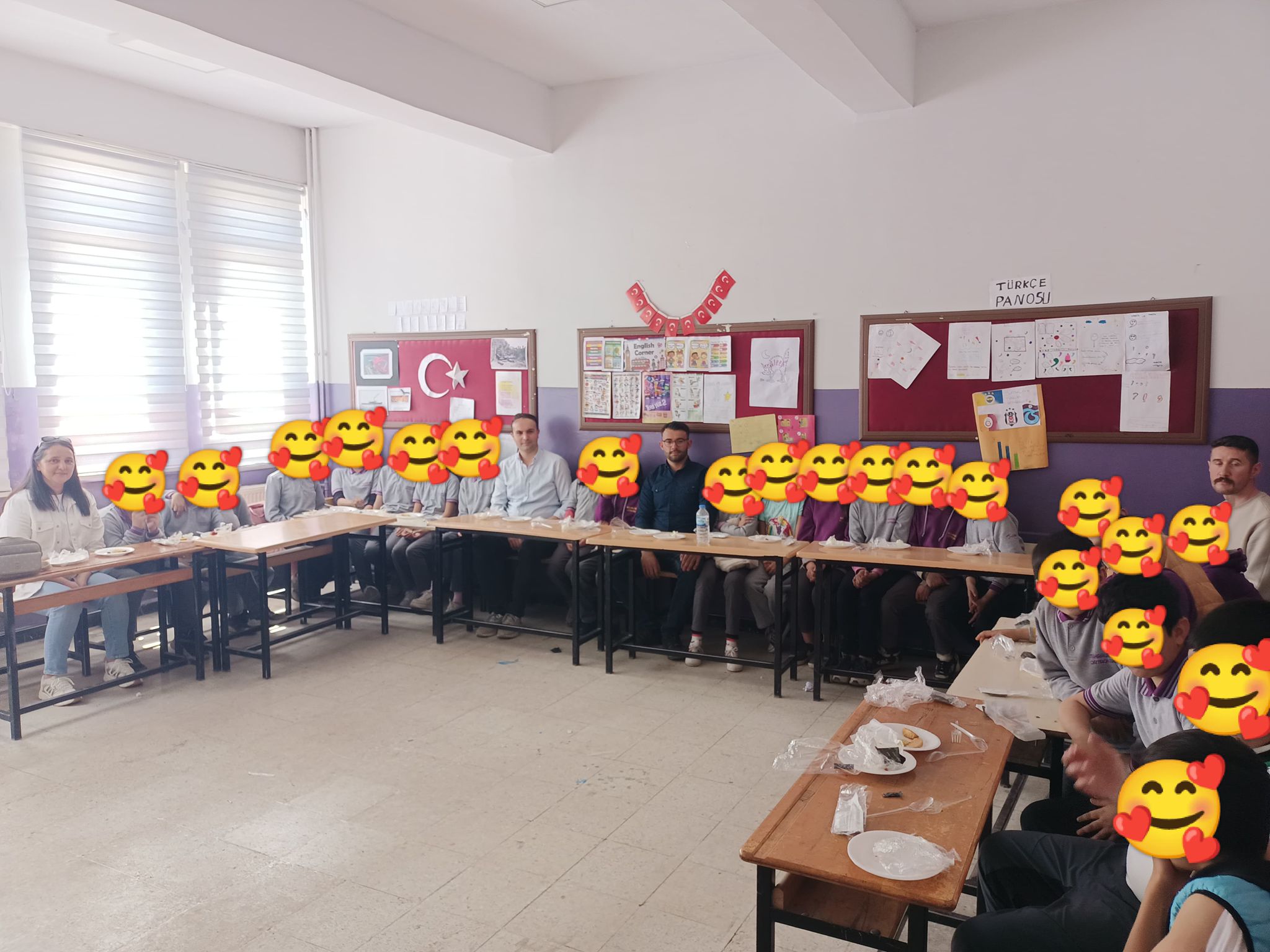 “Renkli Vitaminler” Projesi Minik Kalplere Dokundu