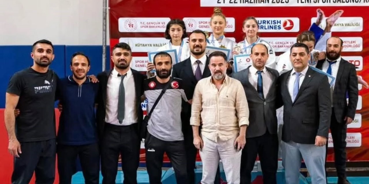 Sporculara kutlama mesajı