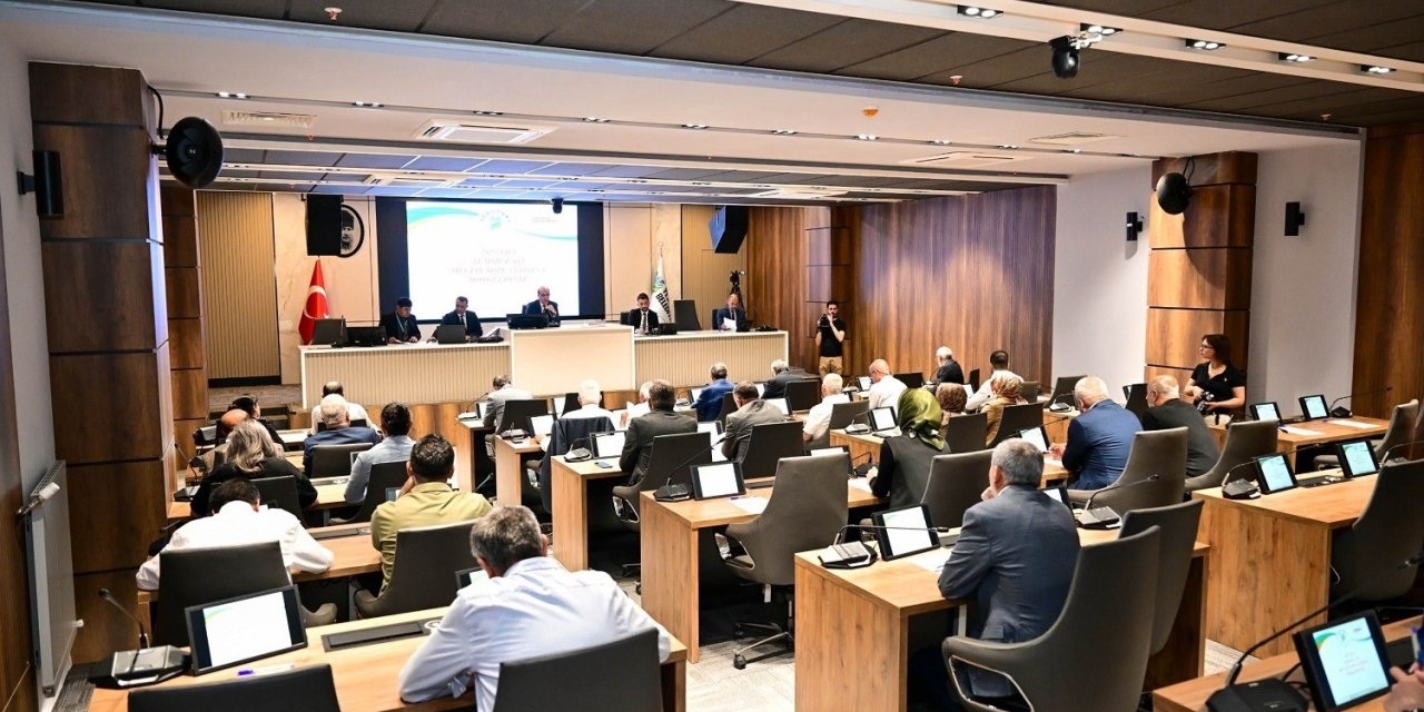 Yeşilyurt’ta elektrik aboneliği ve imar konusunda yeni kararlar alındı