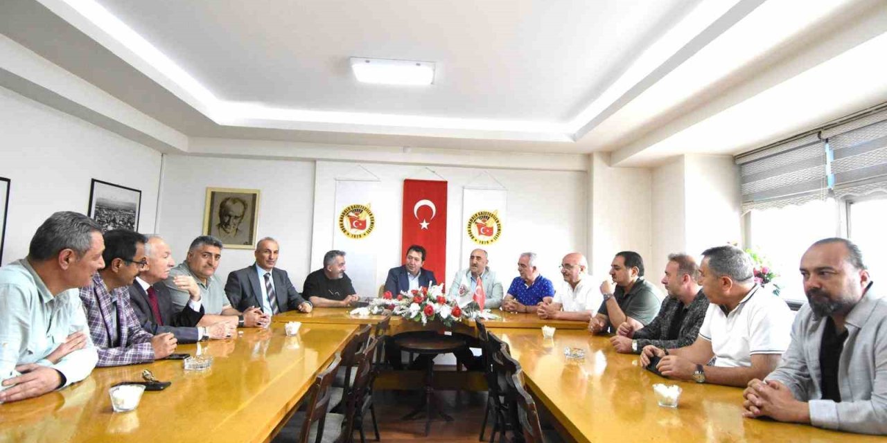 Erzurum Kent Konseyi’nden DAGC Başkanı Türkez’e hayırlı olsun ziyareti