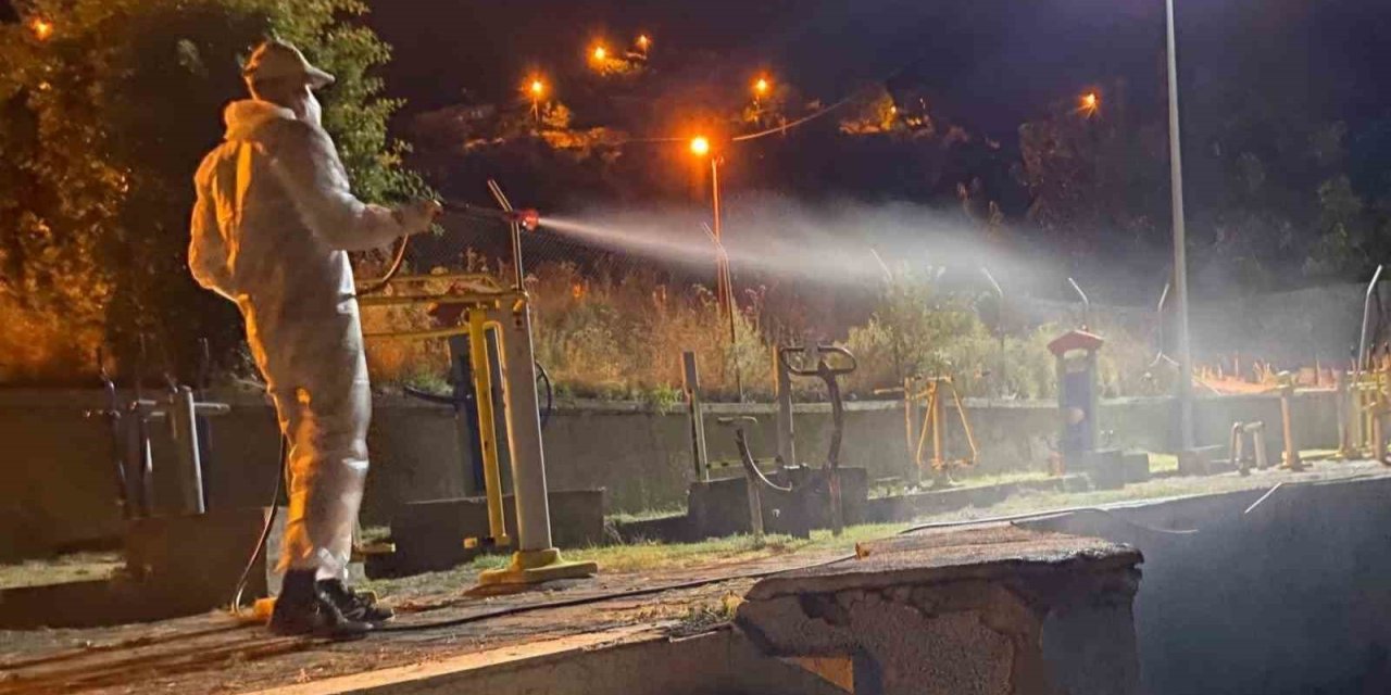 Tunceli’de kene ve zararlı parazitlere karşı etkin mücadele sürüyor