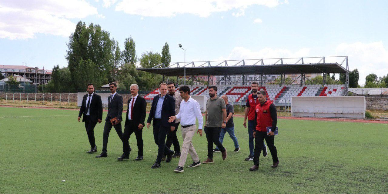 Kaymakam Koşansu yapımı devam eden spor merkezlerini ziyaret etti