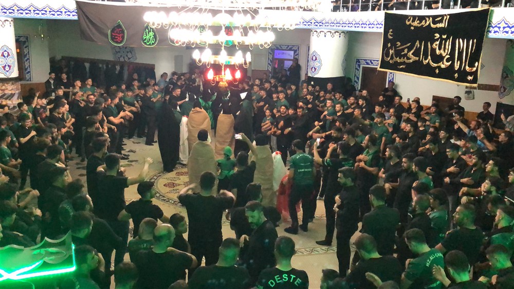 Kars’ta Tasua Gecesi merasimi düzenlendi