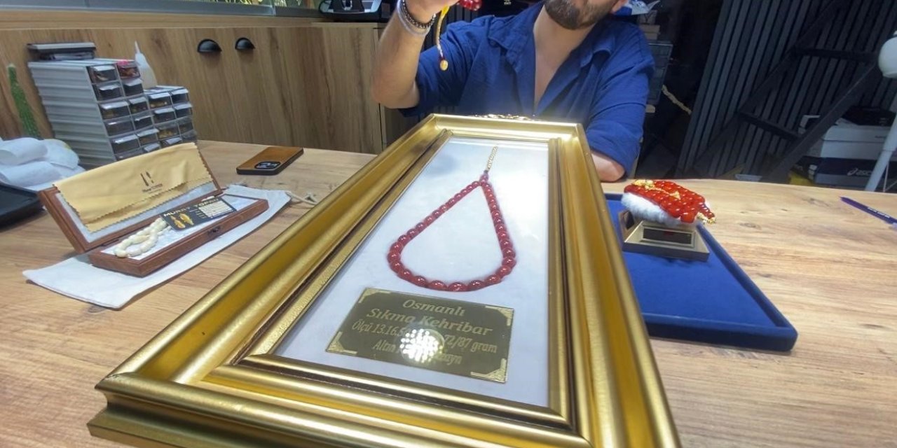 Elazığ’da milyonluk Osmanlı kehribarı tespihler görücüye çıktı