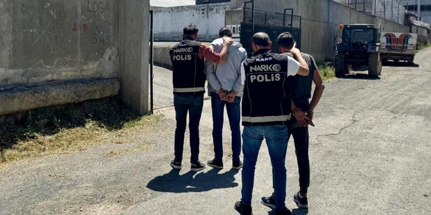 Kars’ta ‘torbacı’ operasyonu