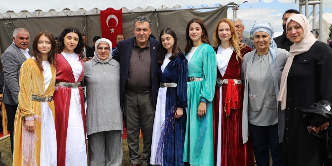Başkan Demir, 13’ncü Hoçvan yayla festivaline katıldı